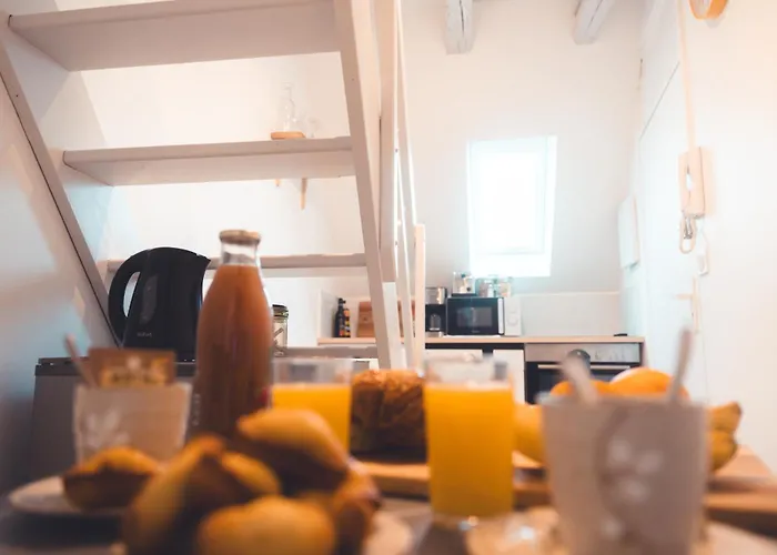 Апартаменты Cube Du Serpent Royal - Charmante Mezzanine *